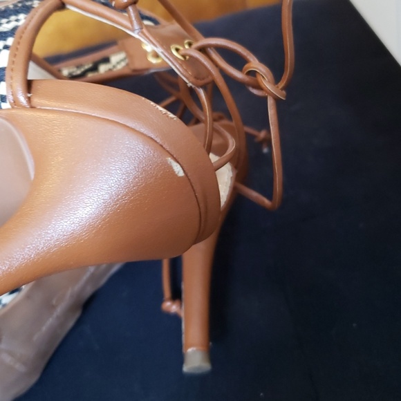 Jessica Simpson heels - Picture 3 of 4